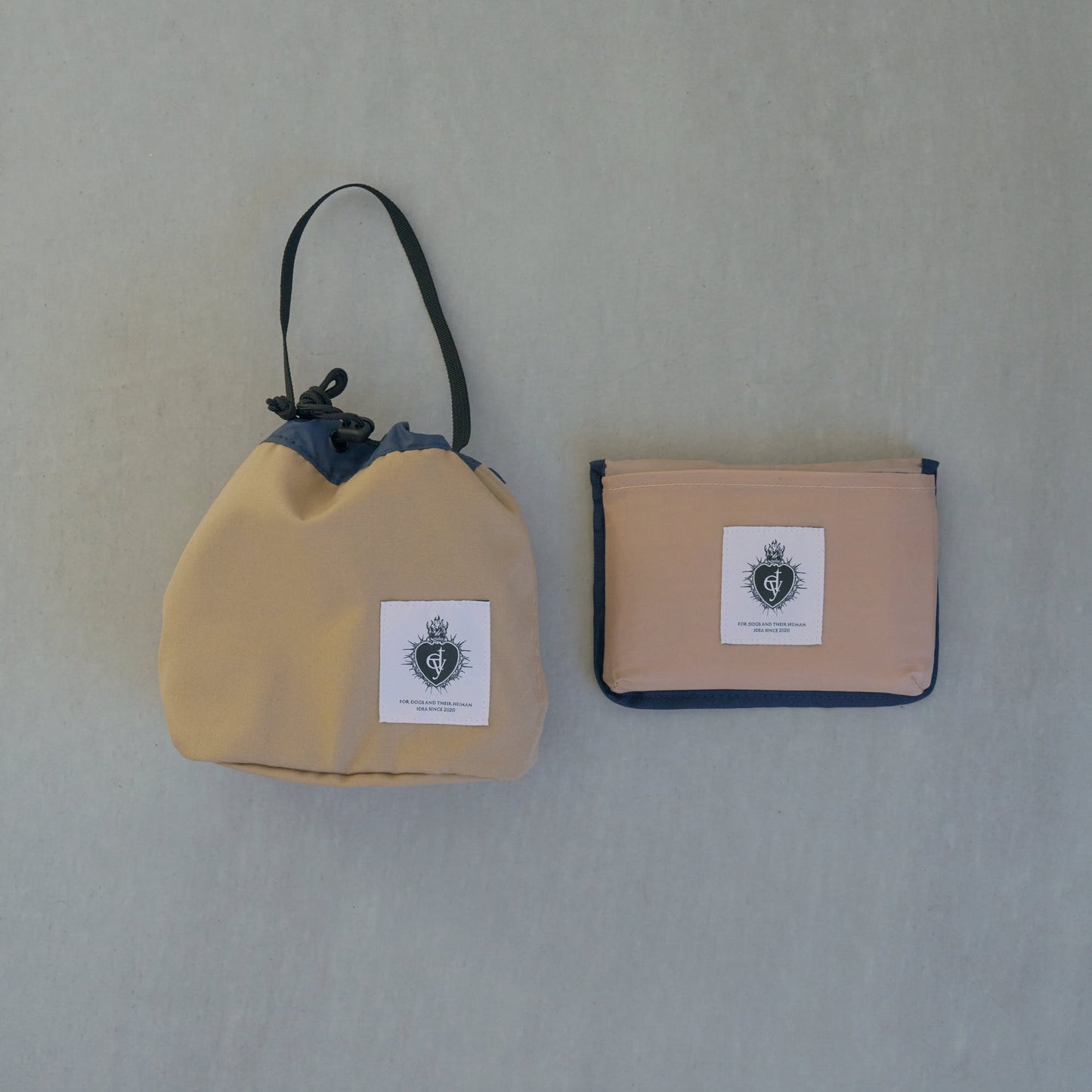 "with Shall we? "small bag& picnic sheet
